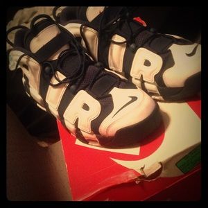 Nike Air Uptempo